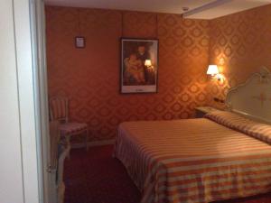 Hotel Lux