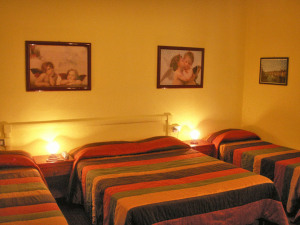 Hotel Arco Romana