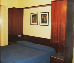 Hotel Arco Romana
