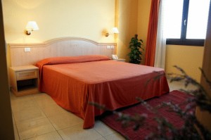 Yacht Marina Hotel