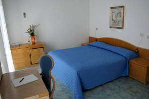 Hotel Saviola Lake