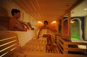 Alpholiday Dolomiti Wellness & Fun Hotel