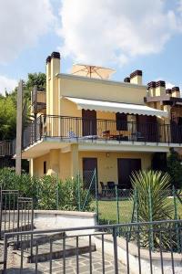 Residence I Vigneti Del Garda