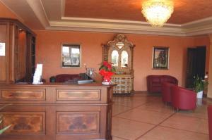 Hotel Confine