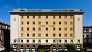 Hotel Naples