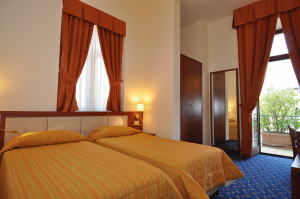 Hotel Benaco