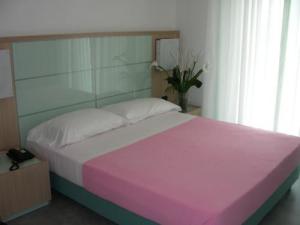 Hotel Sahara