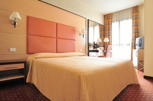 Inn Hotel