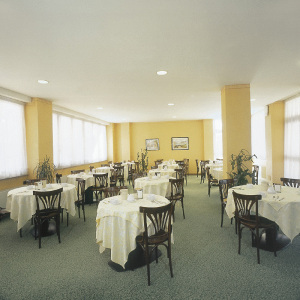Hotel Embassy