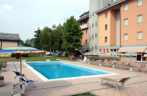 Hotel Embassy