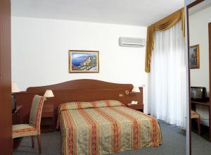 Hotel London