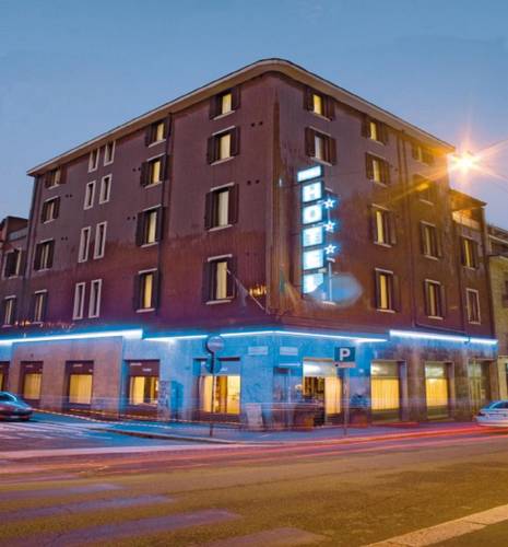 Piccolo Hotel
