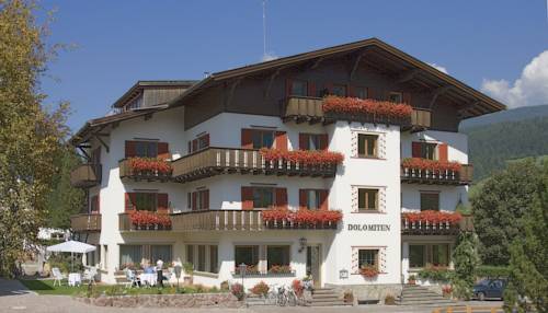 Hotel Dolomiten