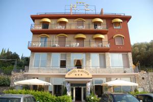 Europa Grand Hotel