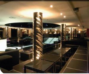 Aston Hotel