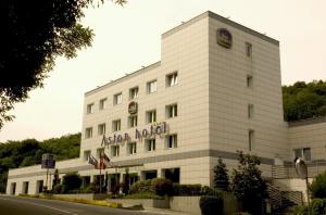 Aston Hotel