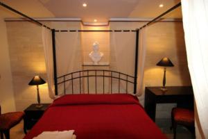Tolentino Suites