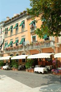 Hotel Benaco Sal??