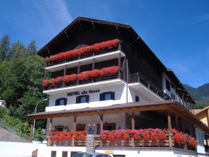 Bienvivre Hotel Alla Rocca