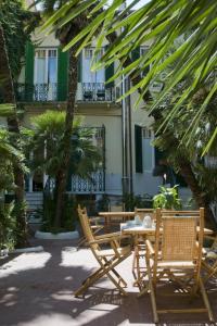 Hotel Apollo