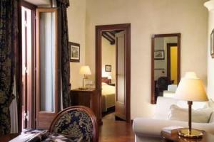 Hotel Teatro Pace