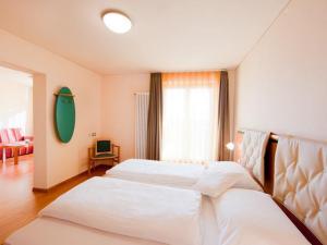 Astor Hotel