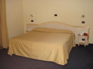 Hotel London