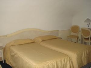Hotel London