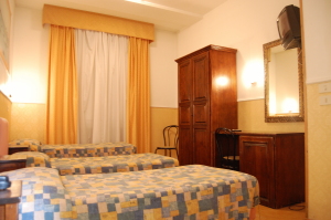 Hotel Ascot