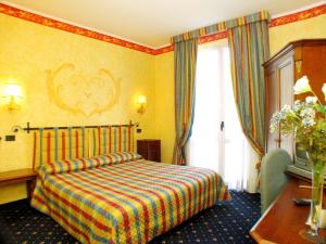 Hotel Benaco