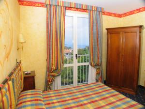 Hotel Benaco