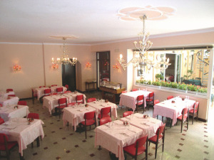 Hotel Moderno