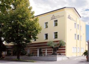 Hotel Maritan