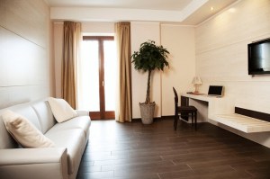 S Hotel