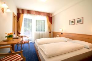 Hotel Ideal Park