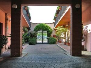 Ca' Bianca Hotel Corte Del Naviglio