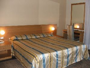 Hotel Moderno