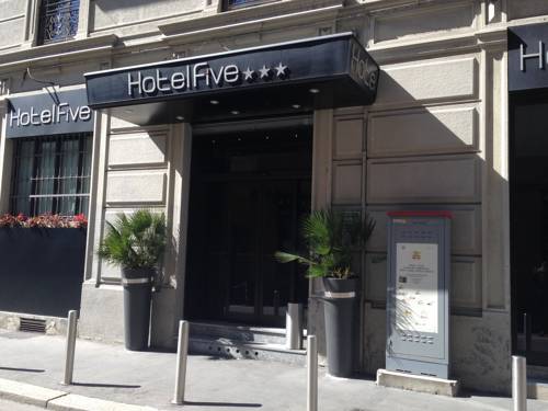 Hotel Five