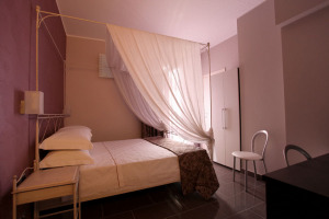 Hotel Five