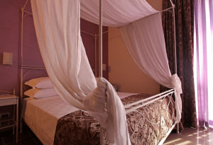 Hotel Five