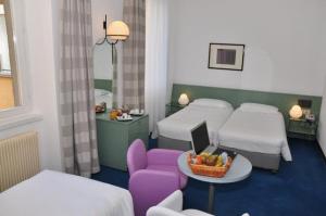 Hotel Lago Di Garda