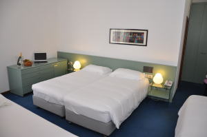 Hotel Lago Di Garda