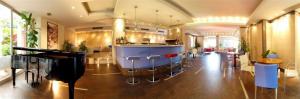 Hotel Continental - TonelliHotels