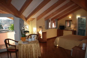 Hotel Continental - TonelliHotels