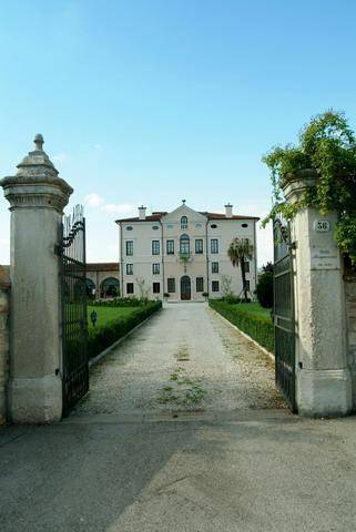 Villa Bongiovanni