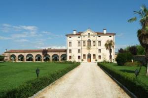 Villa Bongiovanni
