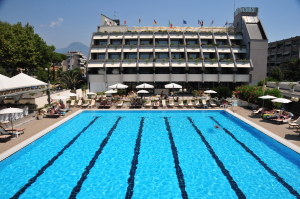 Dune Hotel & Residence