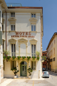 Hotel Antica Porta Leona