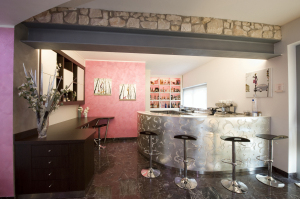 La Grotta Hotel
