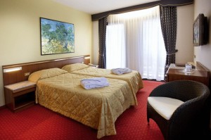 Hotel Castello Lake Front